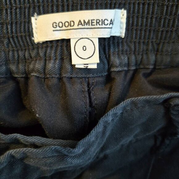 Good American Boss A- Line Shorts Size 0 Black High Rise - Picture 5 of 6